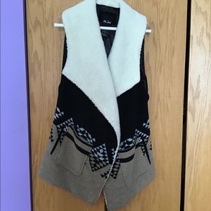 Autumn vest with sheepskin